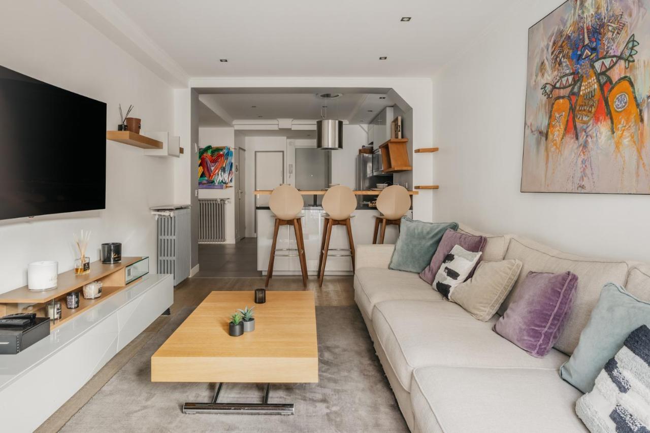 Apartment Courcelles Etoile
