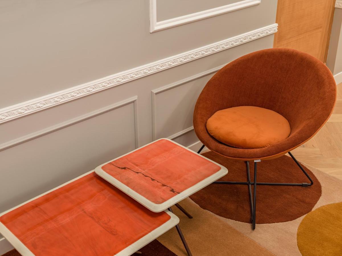 The Orange Haussmann Apartment *