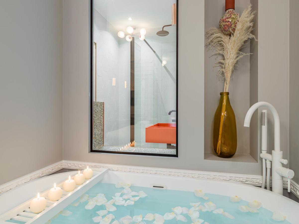 The Orange Haussmann Apartment Paris