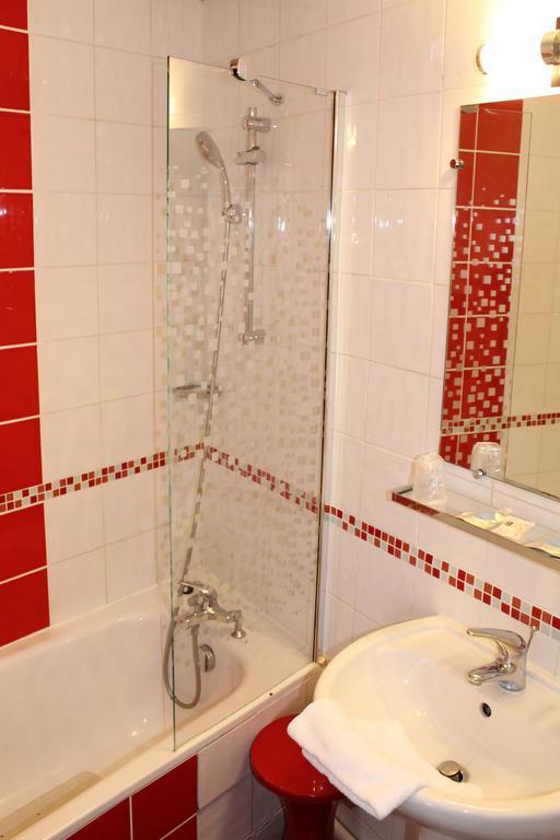 Kyriad Xiii Italie Gobelins Hotel 3*