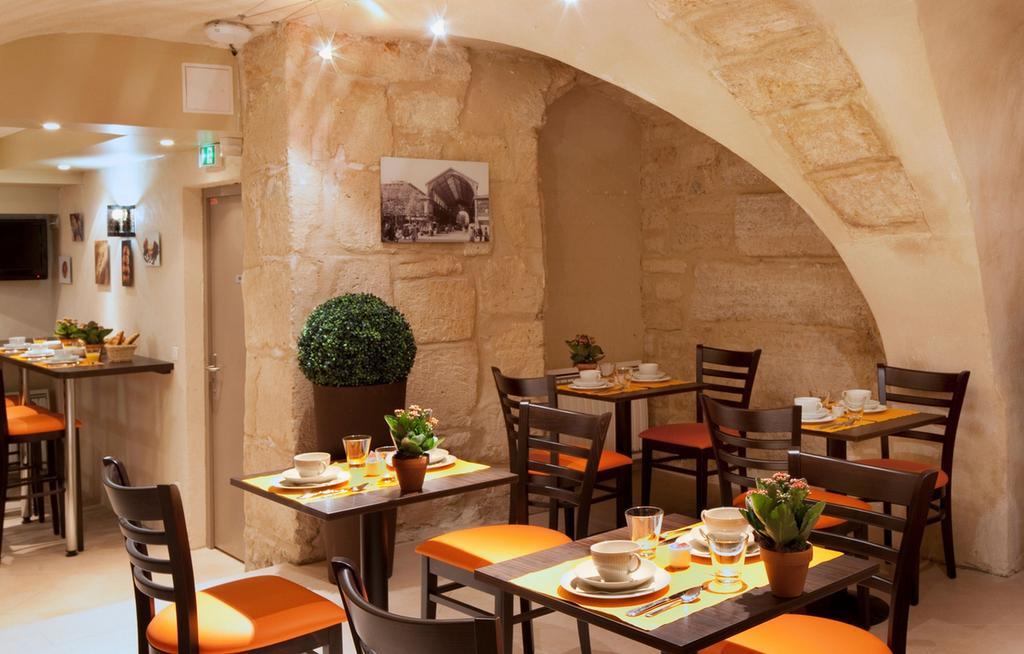 Hotel 85 Saint Honore Paris