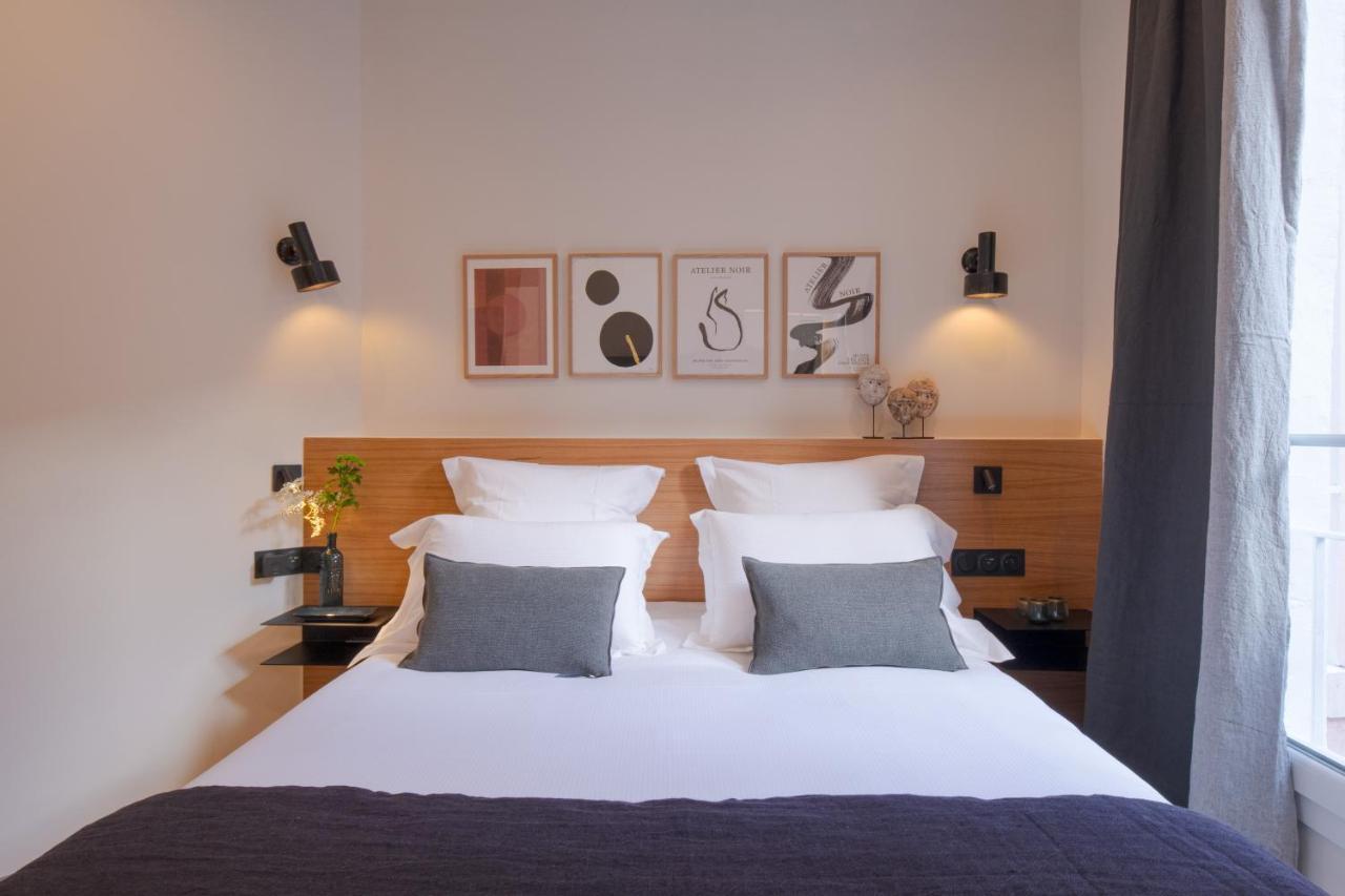 Tinah Paris, Aboukir Hotel Paris