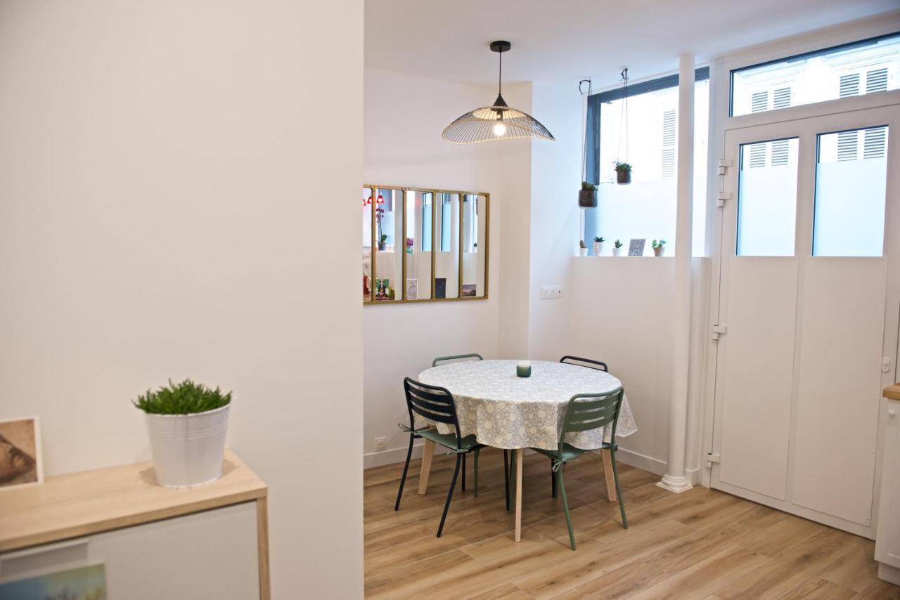 Charming Parisian With Air Conditioning - Climatisation & 2 Bedrooms - Batignolles Paris