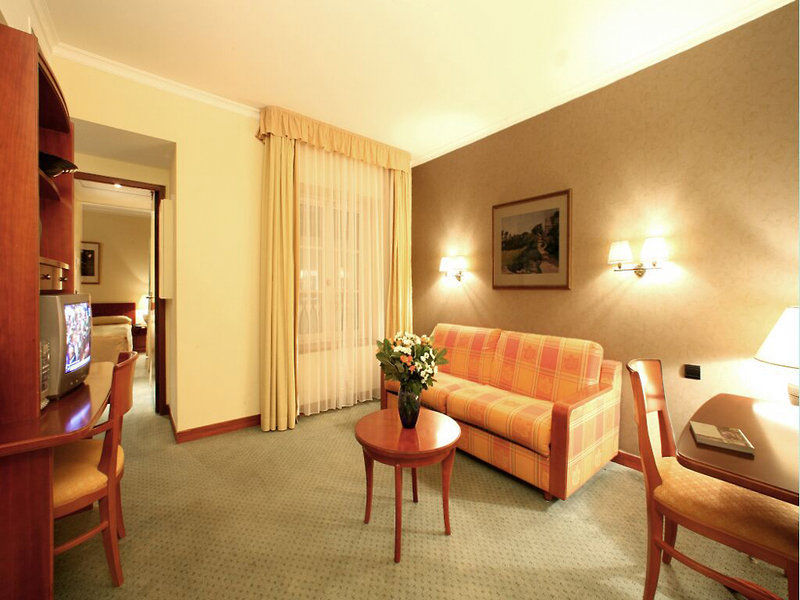 Aparthotel Citadines Opera 4*