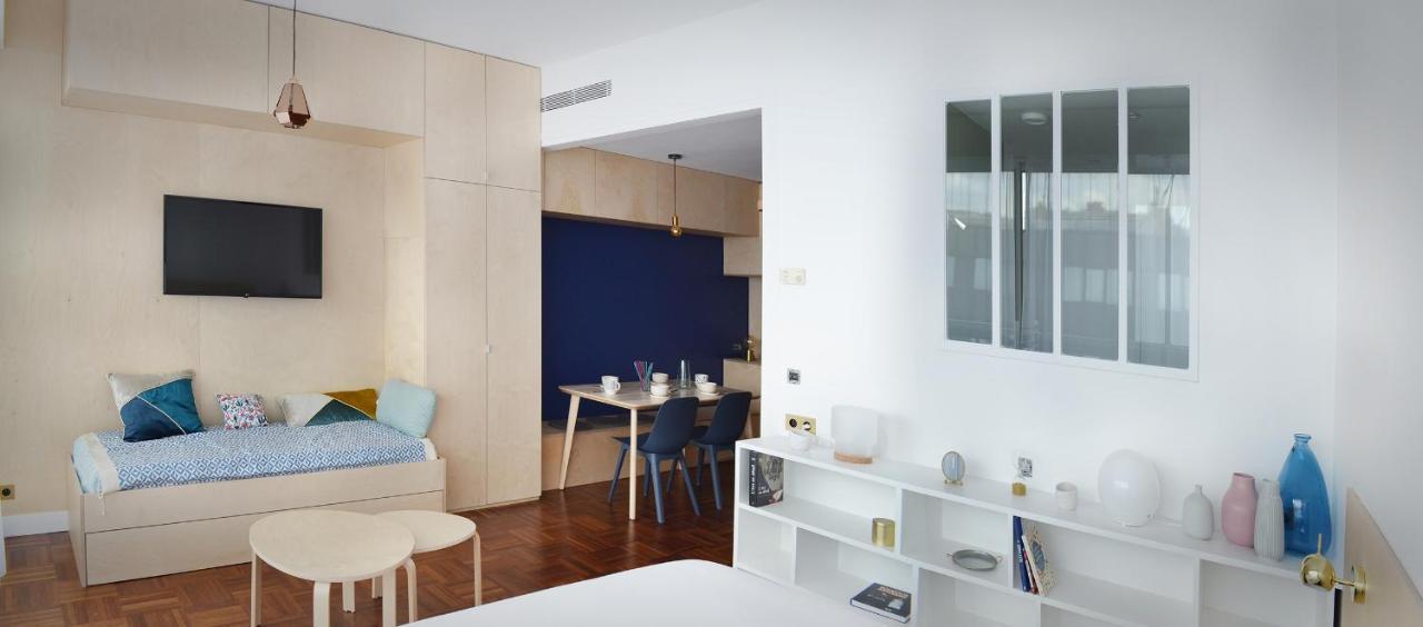 Apartment Design Avec Terrasse *