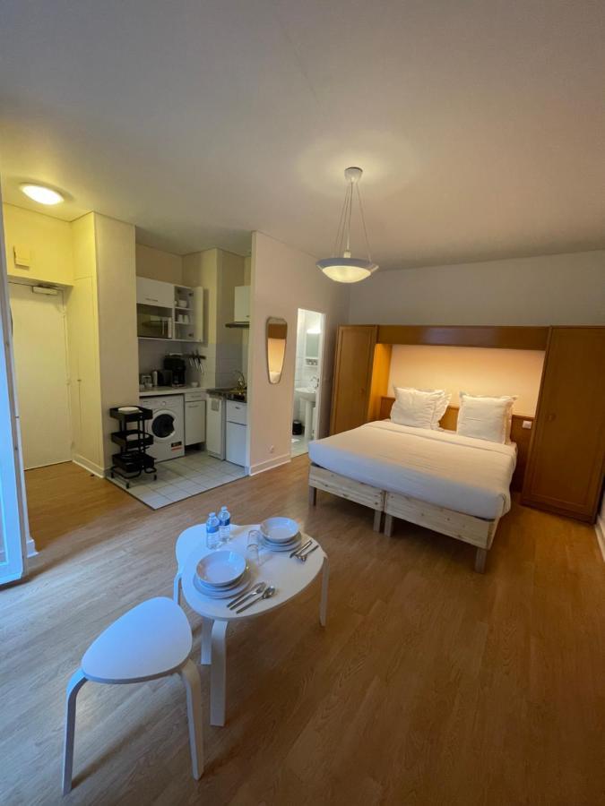 Apartment Cite Bergere *