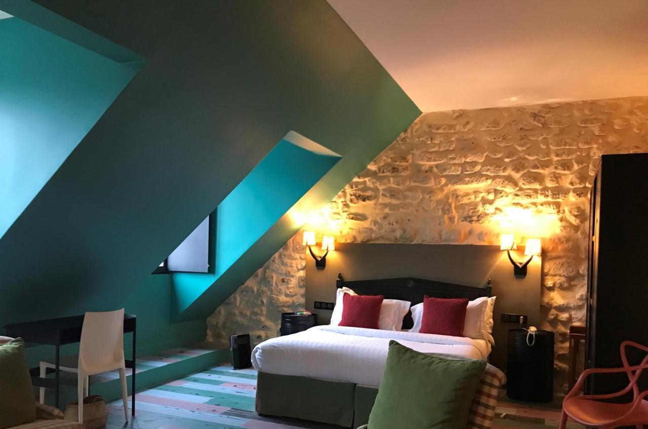 Hotel De Conde Paris
