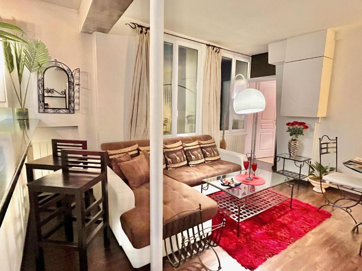 Appartement Très Bel Centre De 5/6 P / 2 Ch Paris