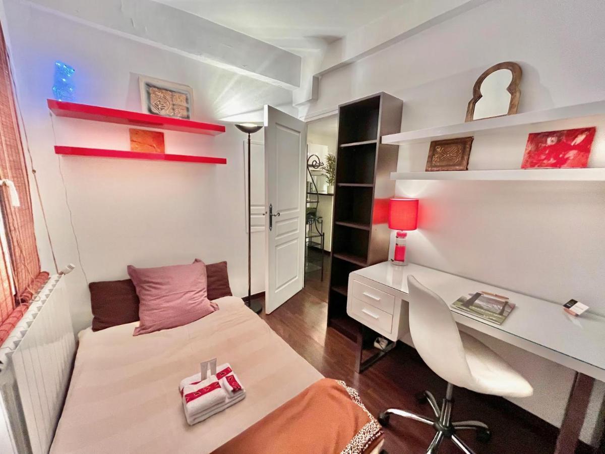 Appartement Très Bel Centre De 5/6 P / 2 Ch