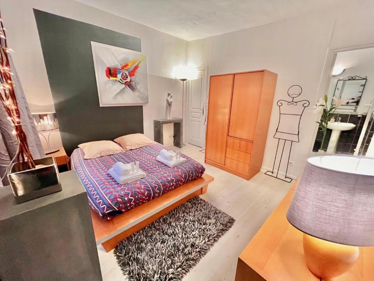Très Bel Centre De 5/6 P / 2 Ch Appartement Paris