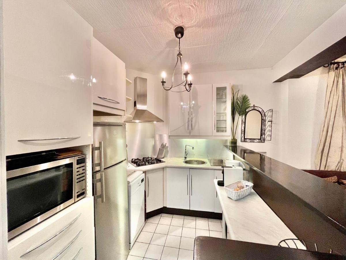 Très Bel Centre De 5/6 P / 2 Ch Appartement Paris