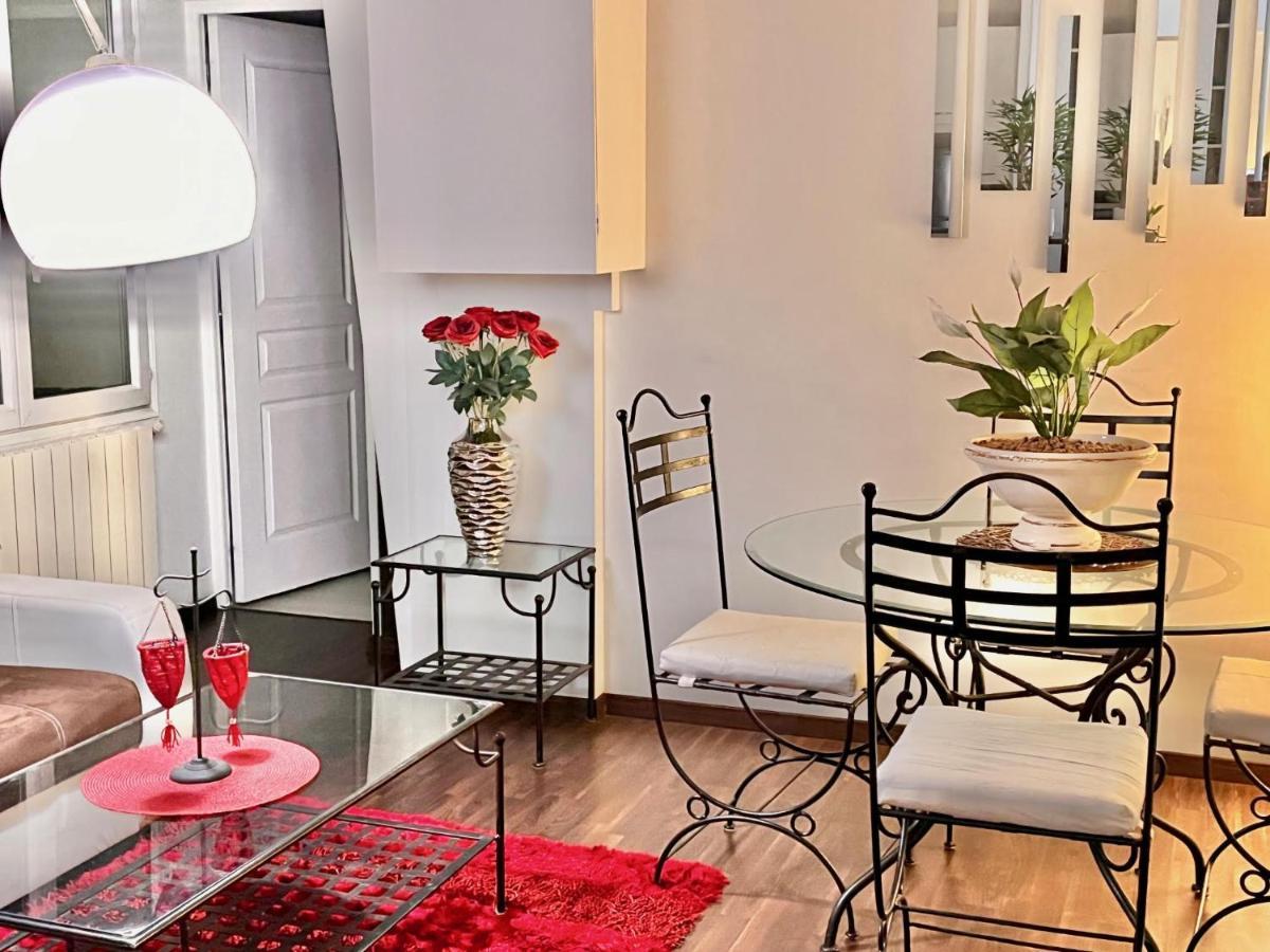Appartement Très Bel Centre De 5/6 P / 2 Ch *