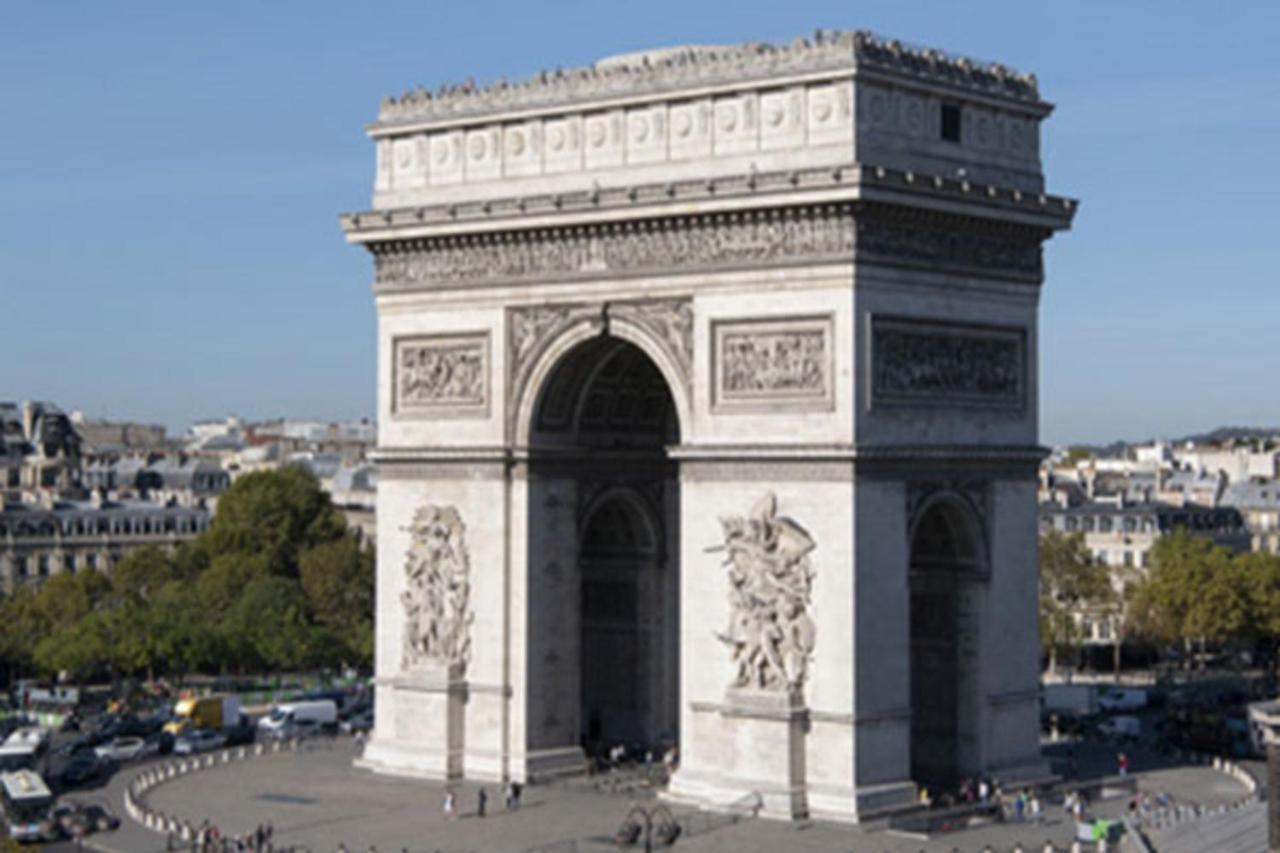 Apartment Courcelles Etoile