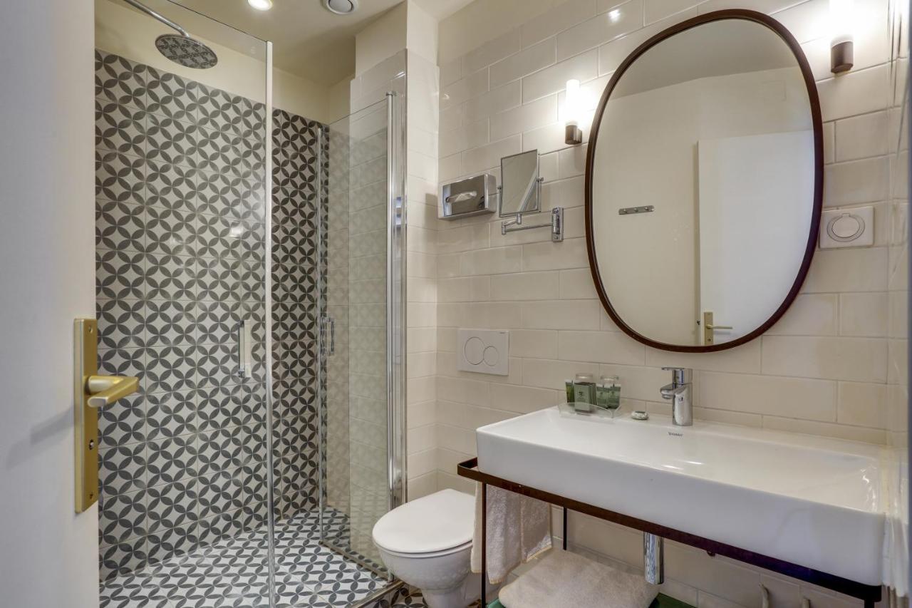Passy Eiffel Hotel 3*