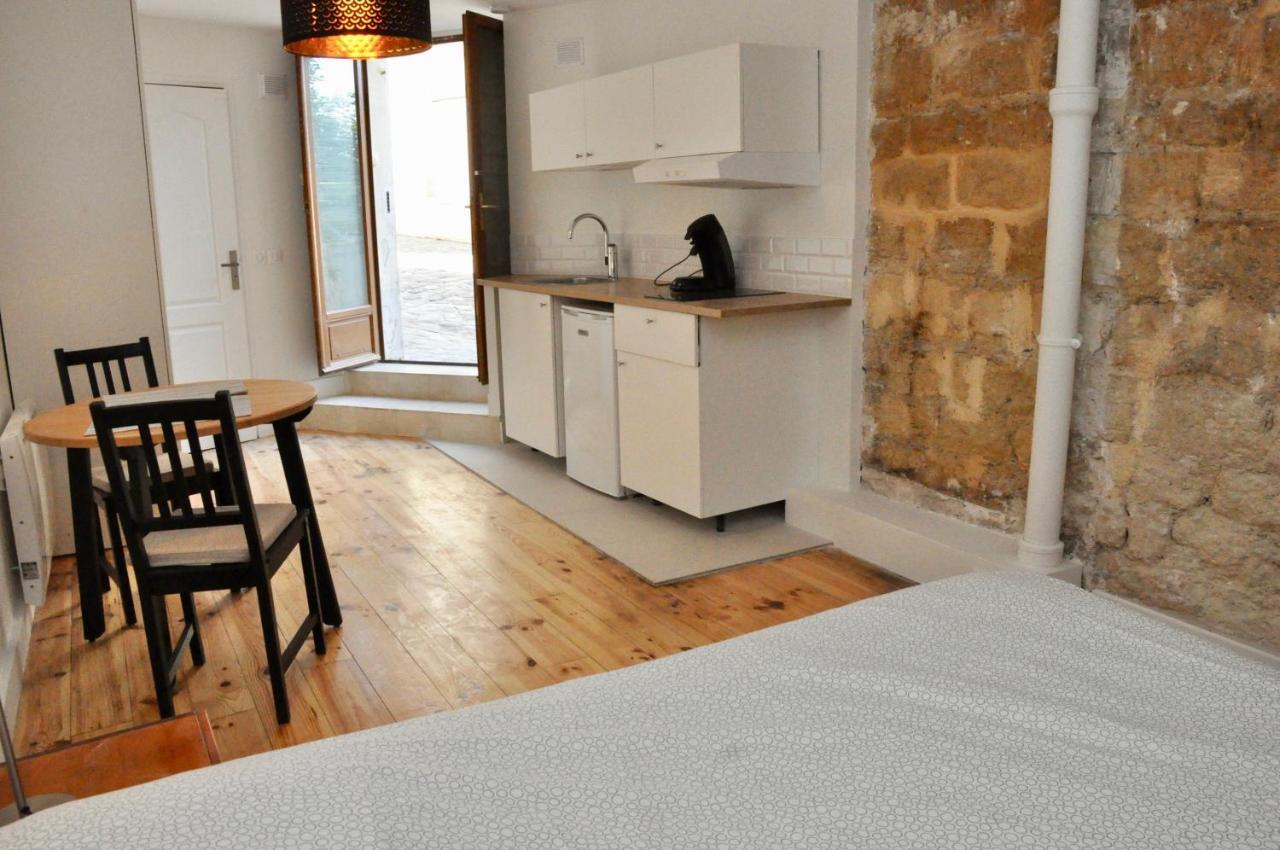 Montmartre Apartment *