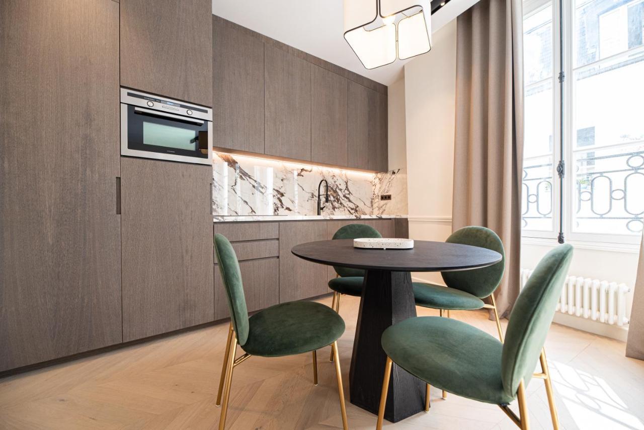 Mbm - Luxury In Marais Paris