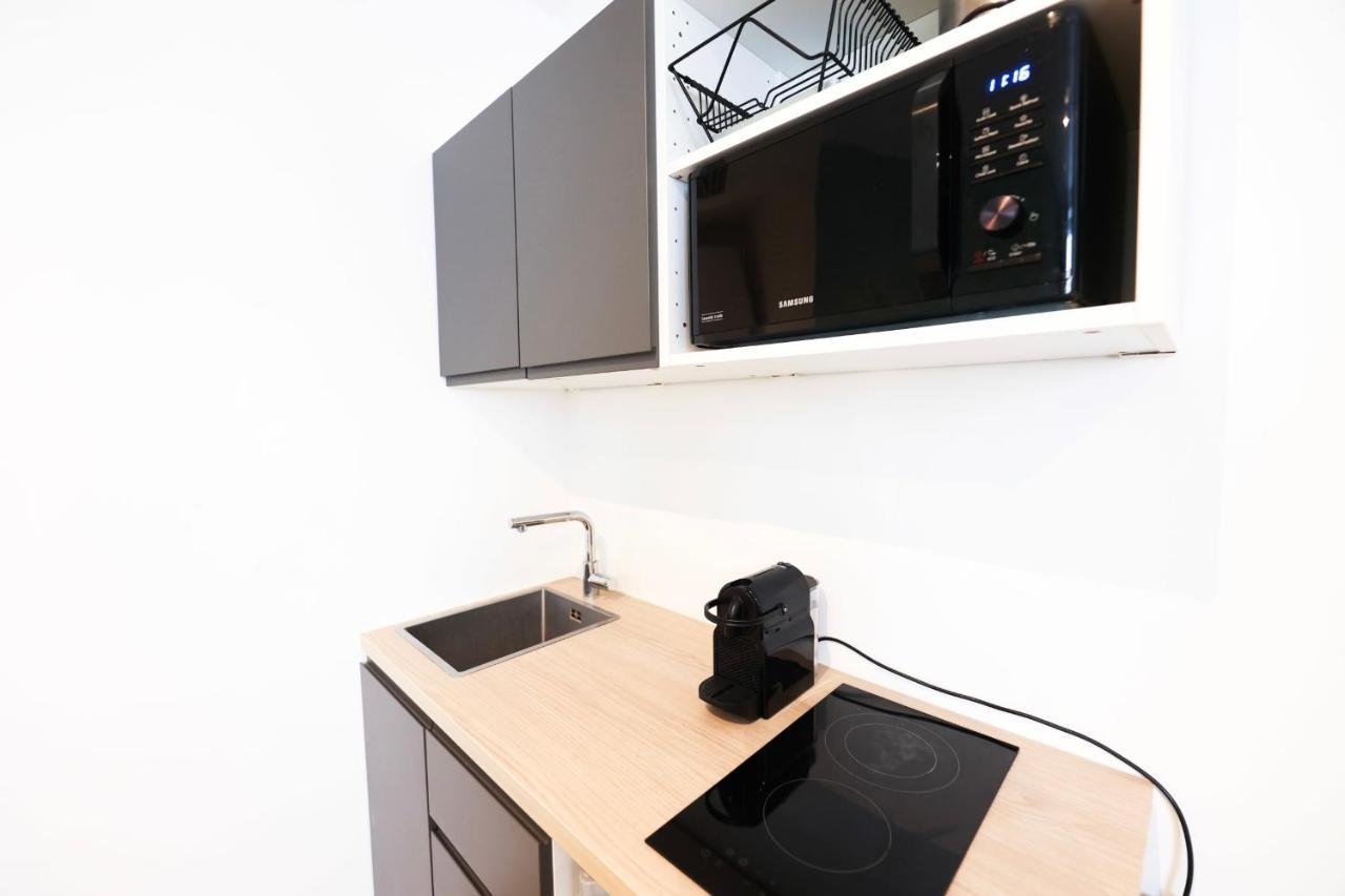Apartment Near Montmartre And Opera Paris