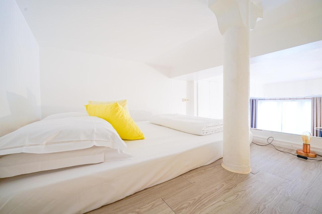 Apartment Happy - Bastille Garden Loft