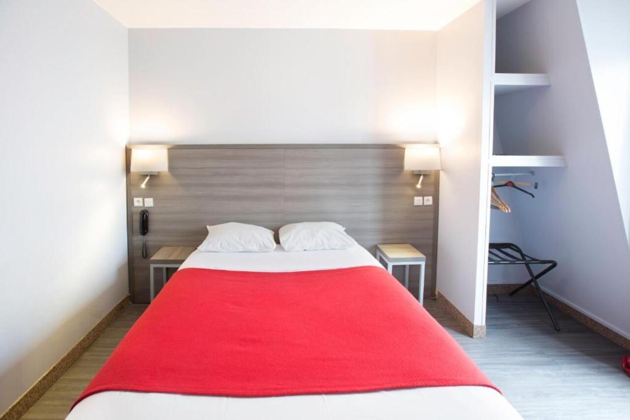Hipotel Père-lachaise République Hotel Paris