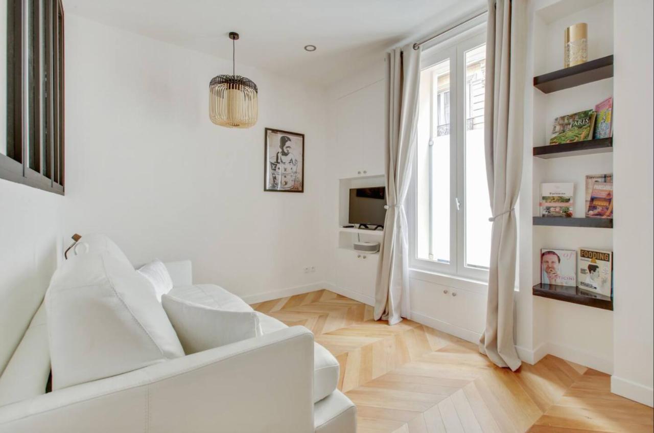Refurbished Design Flat -near Champs-elysées *