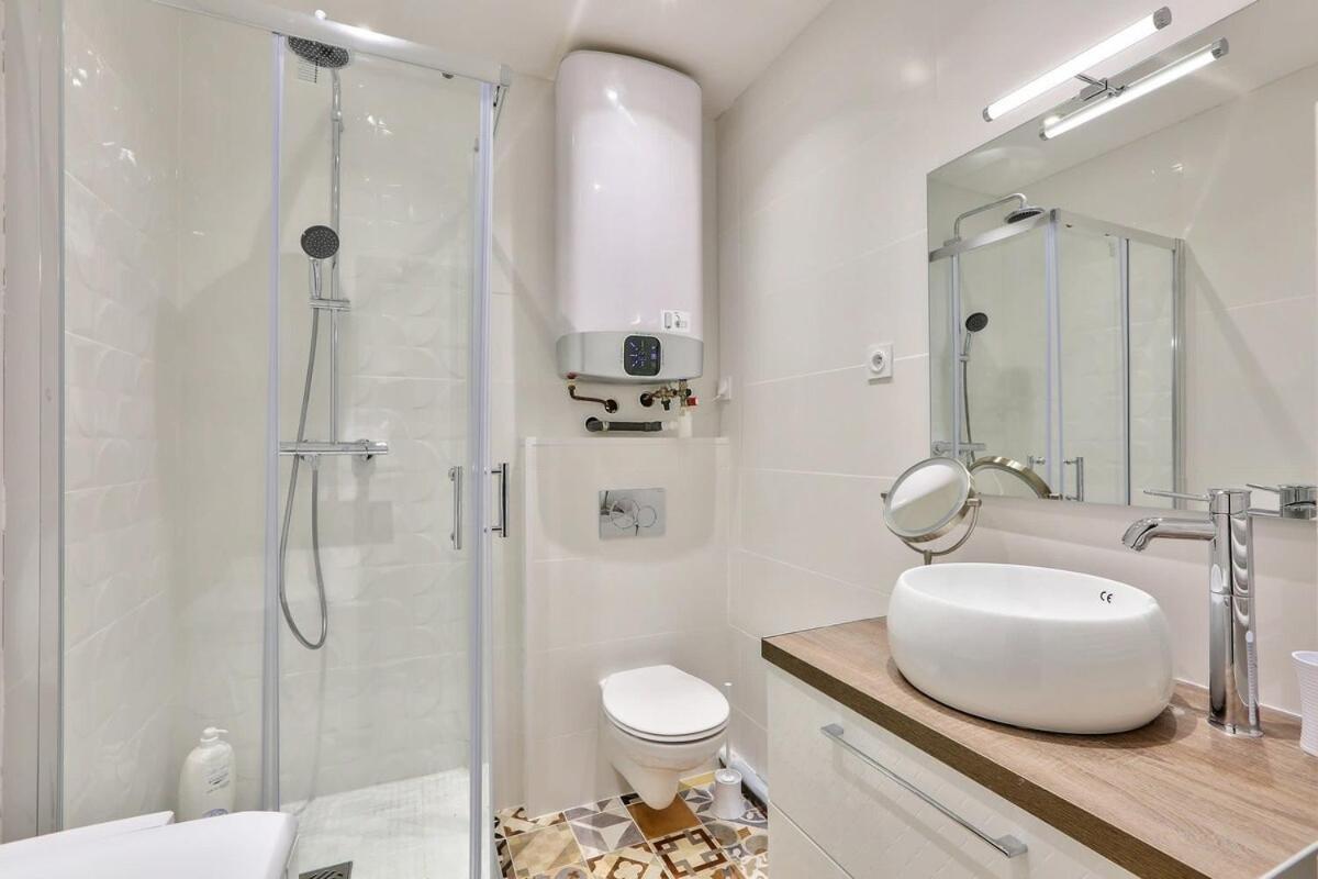 Cmg Bonne Nouvelle - Ville Neuve Ii Apartment *