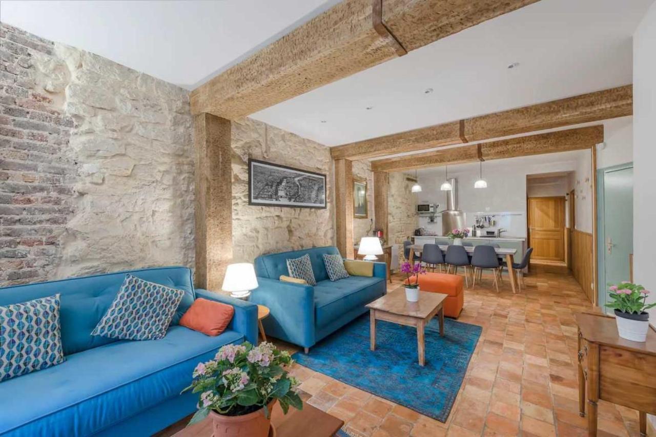 Saint Germain Des Pres, 8 Pax Paris