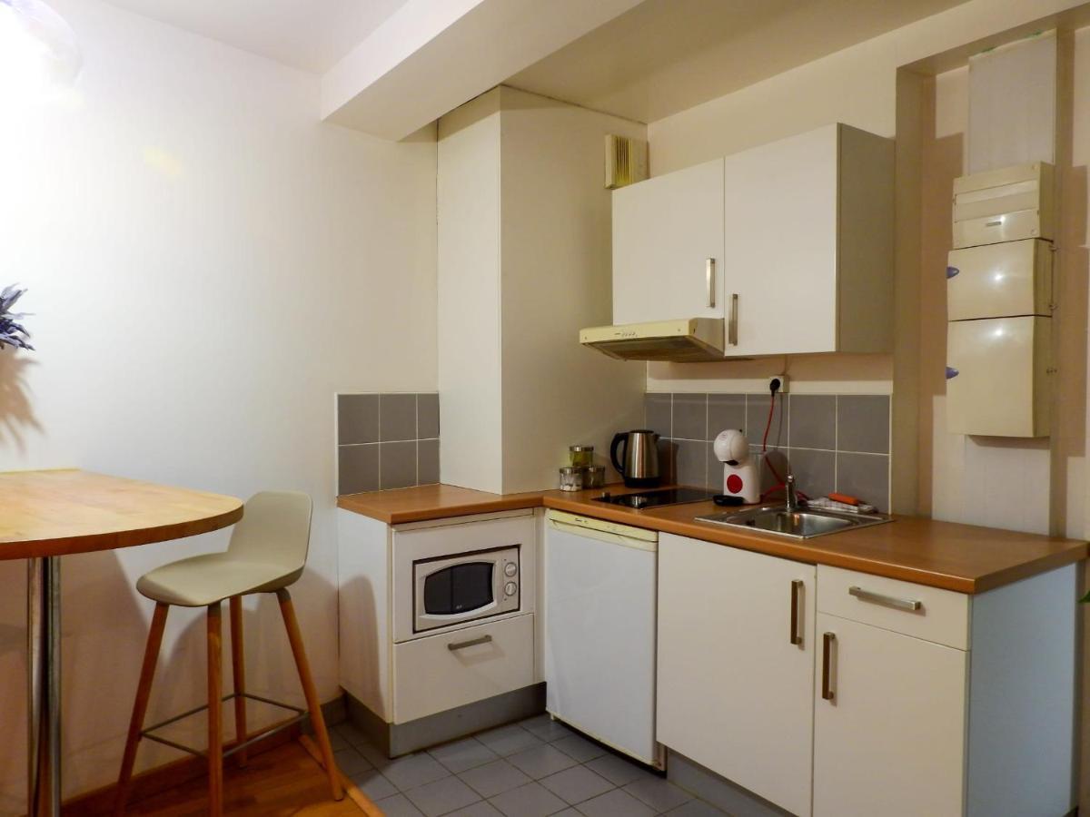 Appartement Buffon 301- équipé Et Spacieux- 2p- 05 *