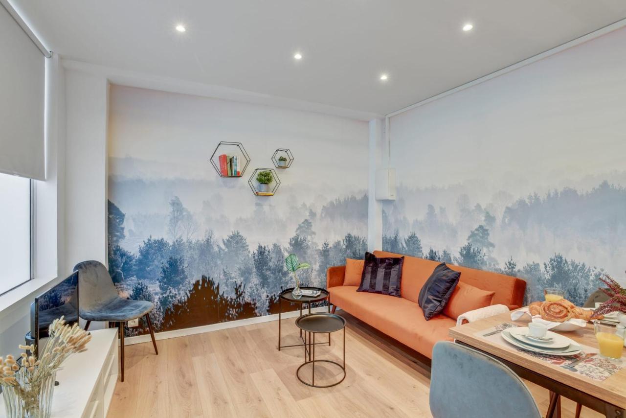 Apartment Well Decorated One Bedroom Aprtment In Heat Of Paris, Short Walk To Palais Garnier ,