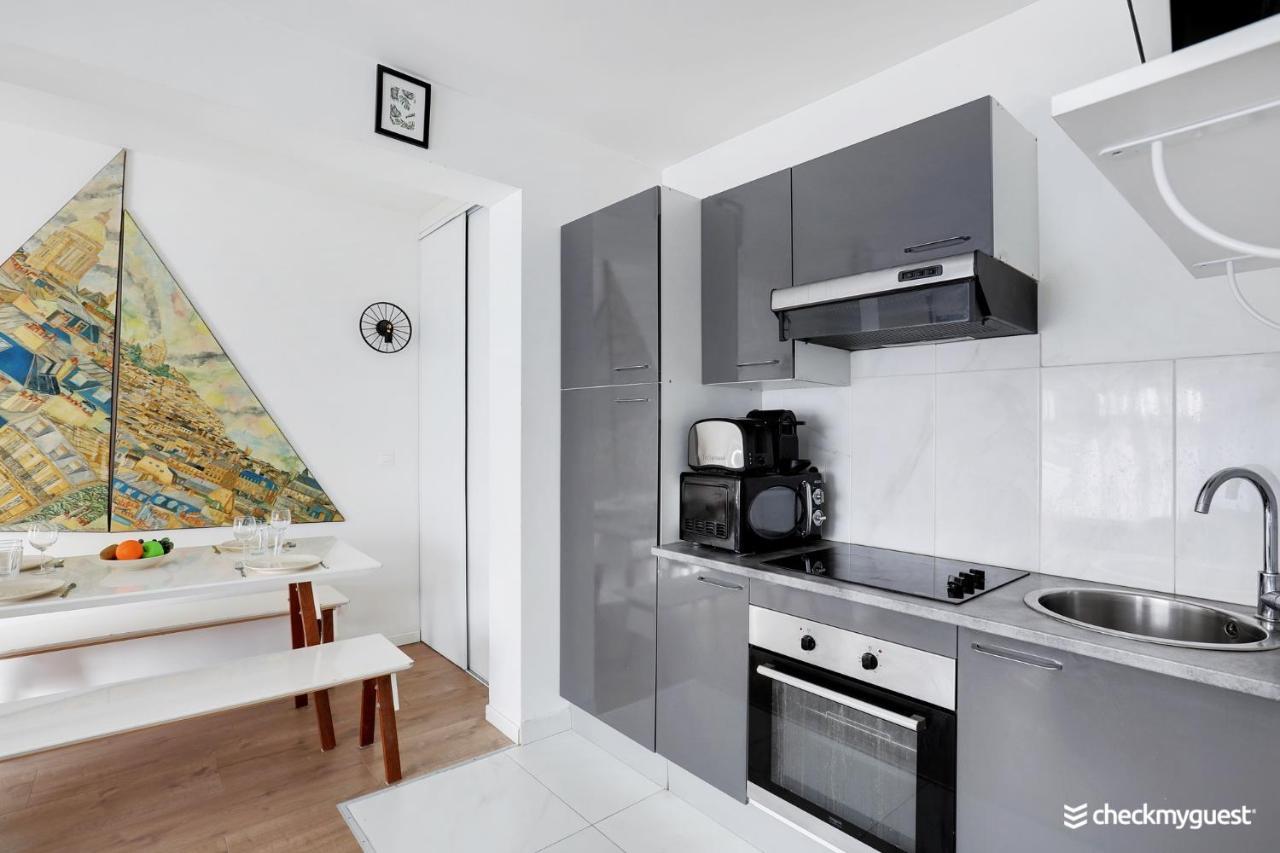 Cmg Sacre Coeur Eugene Carriere Appartement Paris