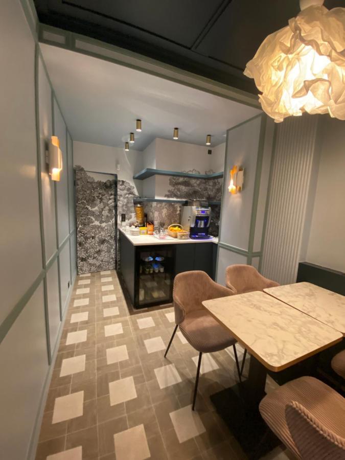 Amadeus Paris
