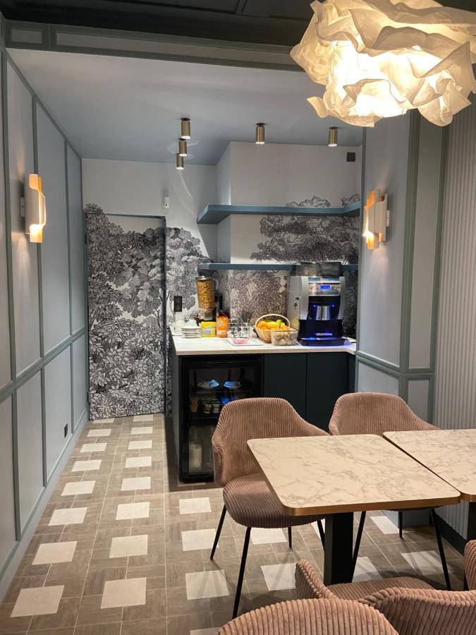 Amadeus Hotel Paris