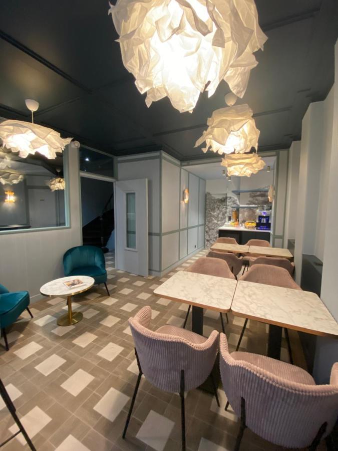 Amadeus Paris