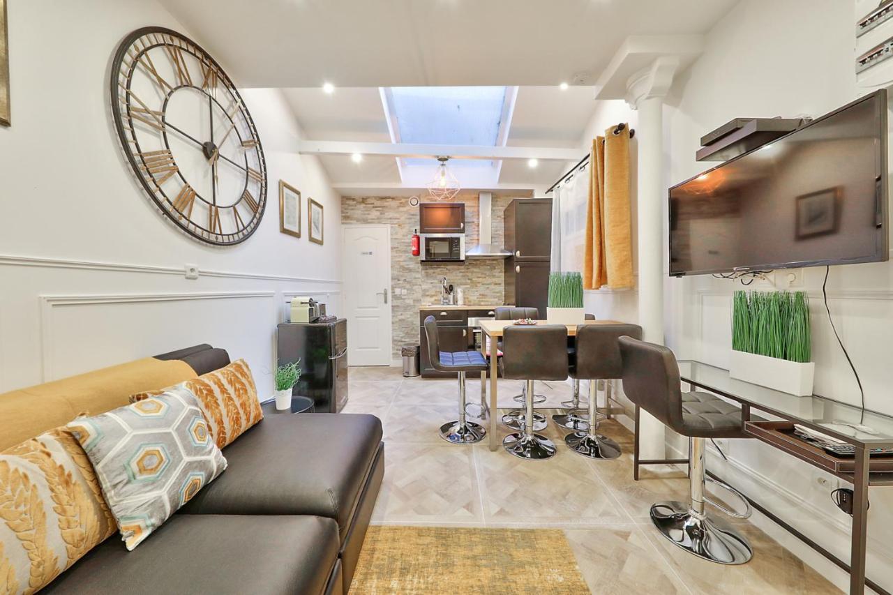 38 Atelier Mona Lisa Apartment