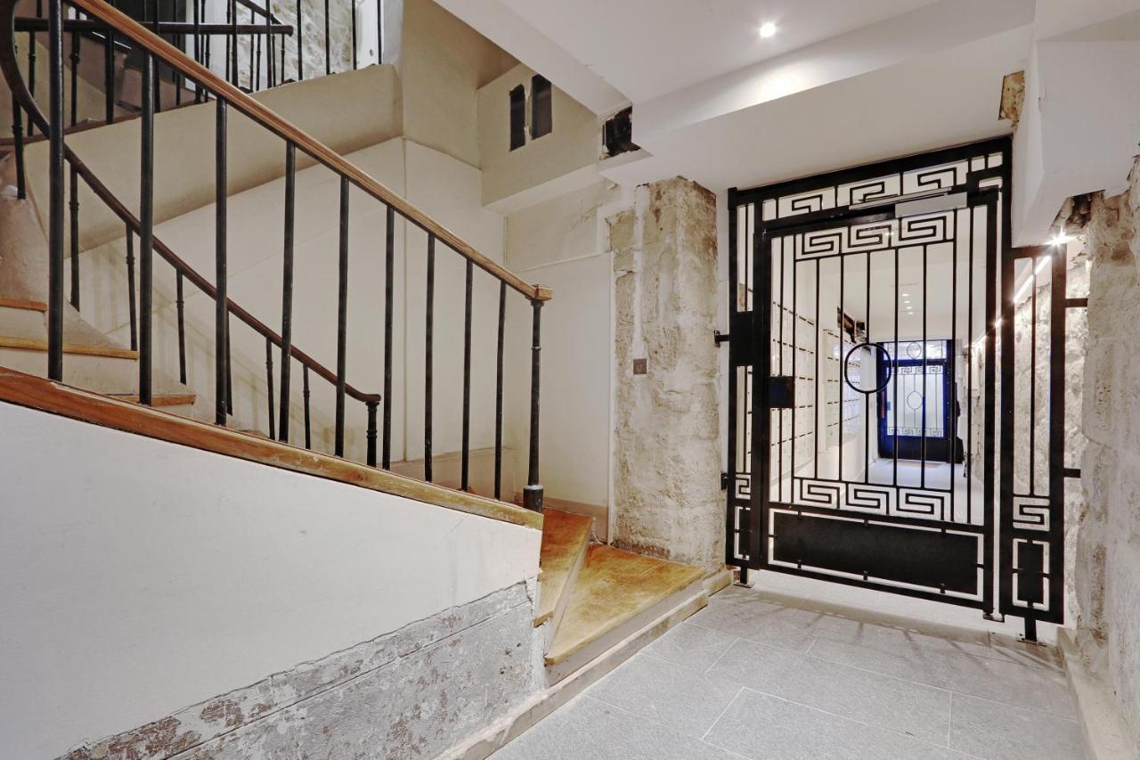 Pick A Flat's In Le Marais - Rue Saint Martin Paris