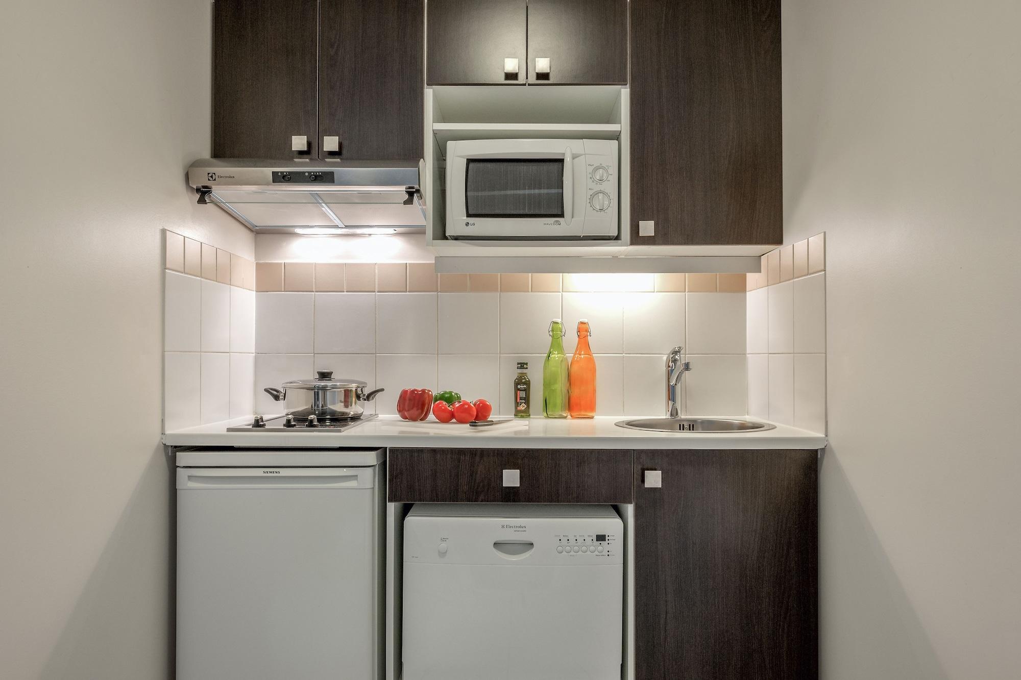 Citadines Republique Aparthotel Paris