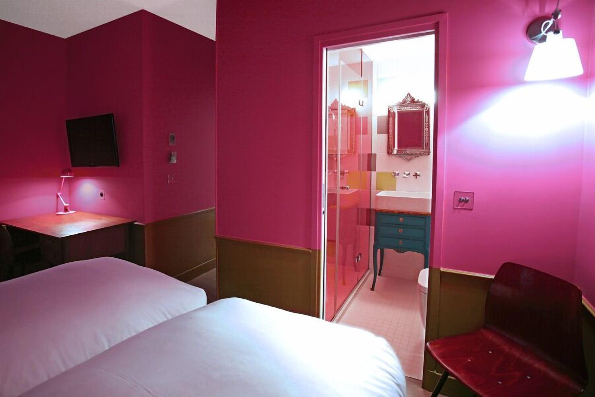 Crayon By Elegancia Hotel 3*