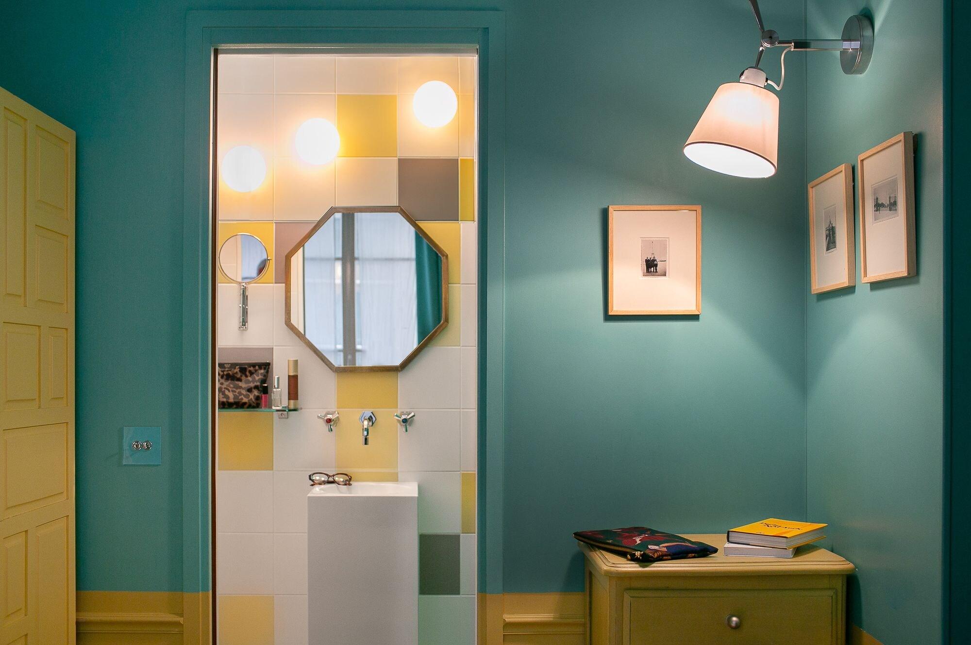 Crayon By Elegancia Hotel
