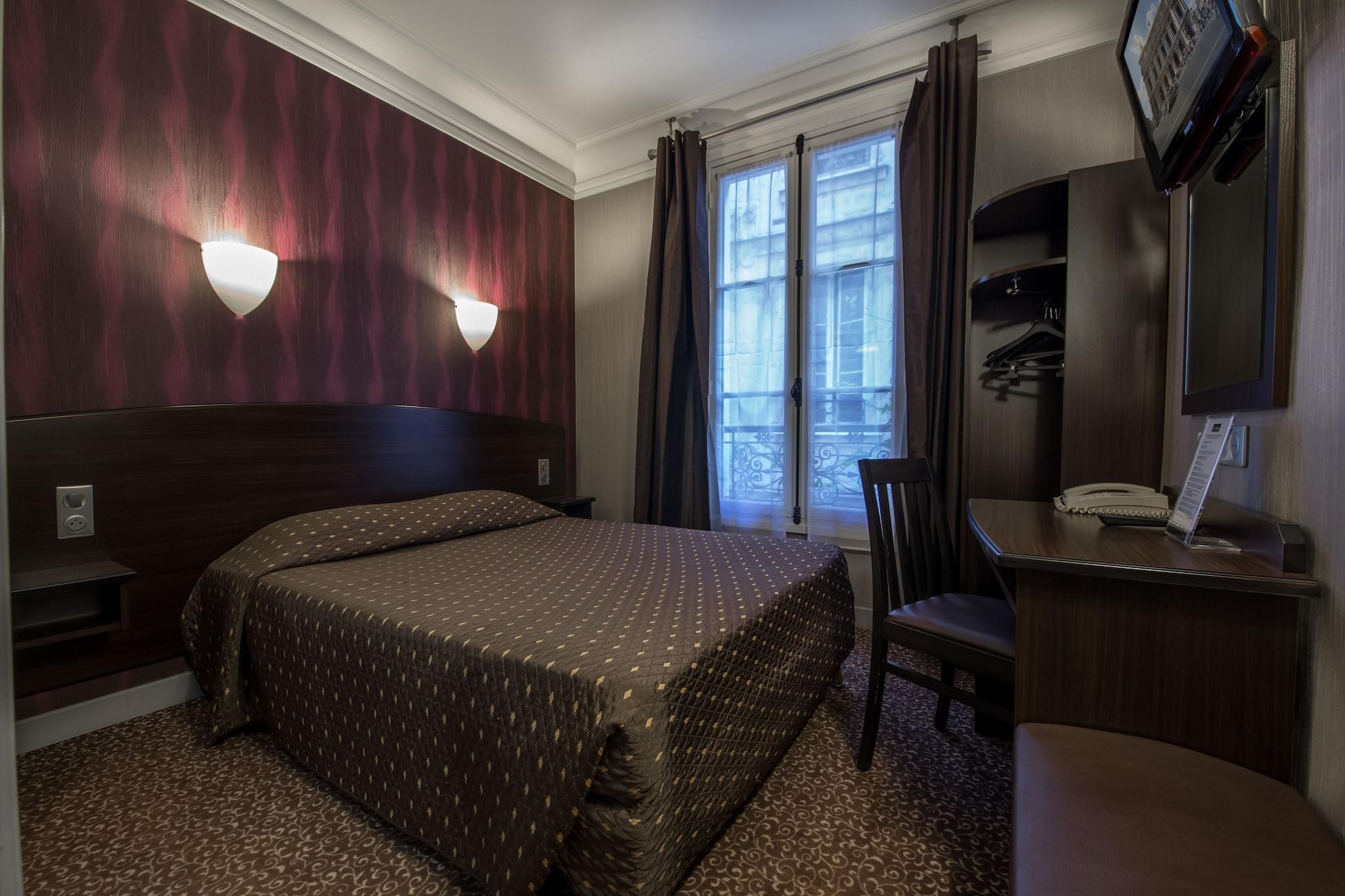 Victor Massé Hotel Paris