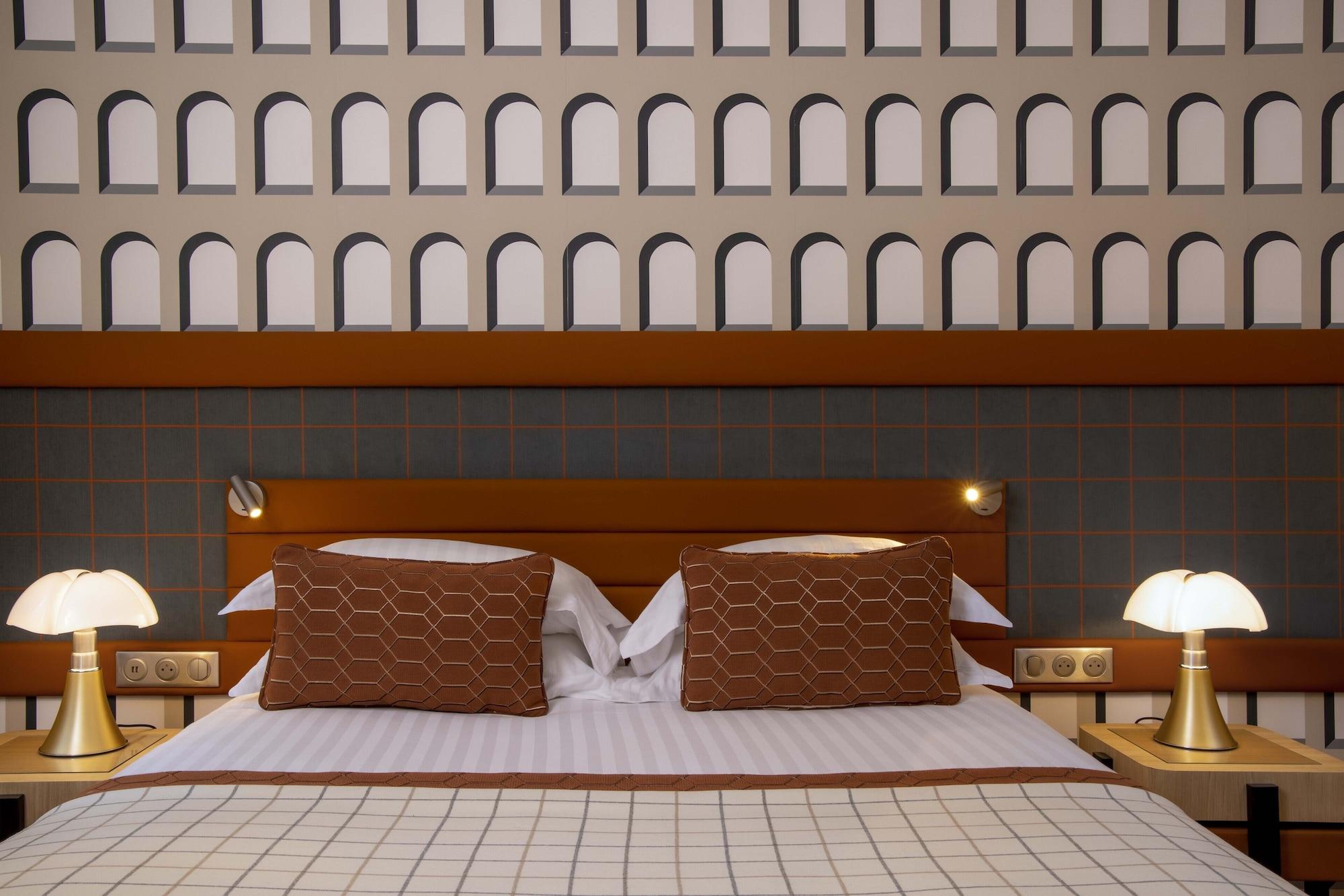 Sleeping Belle Hotel