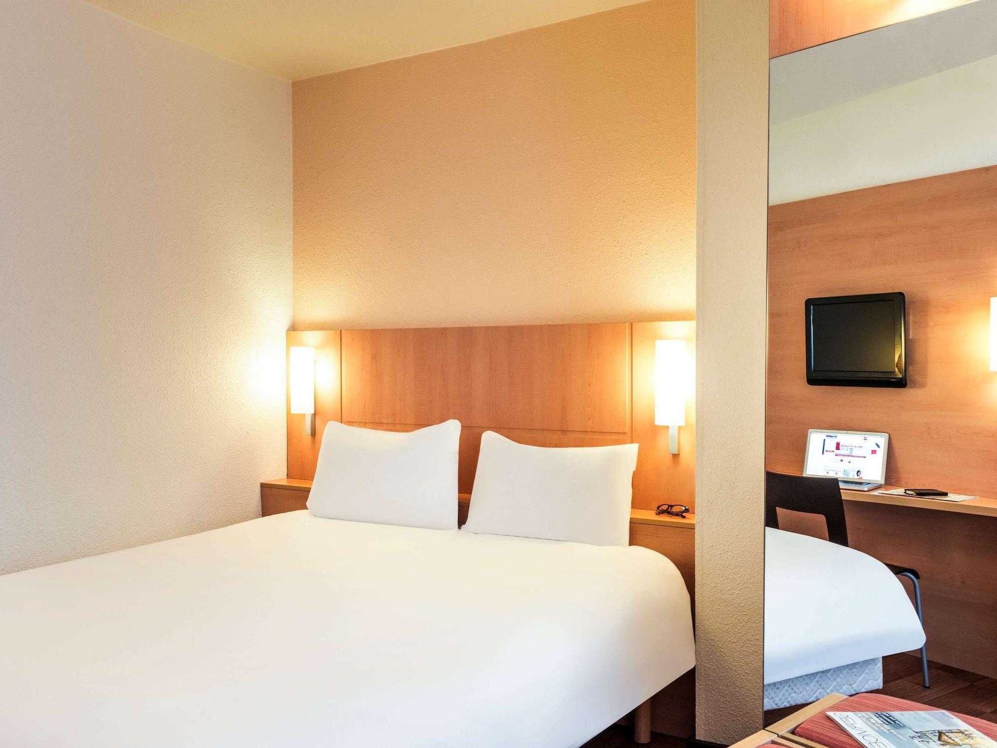 Mercure Butte Montmartre Basilique Hotel