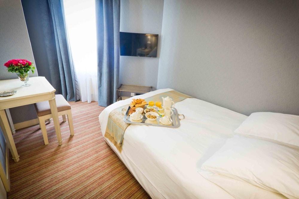 Champerret Heliopolis Hotel Paris