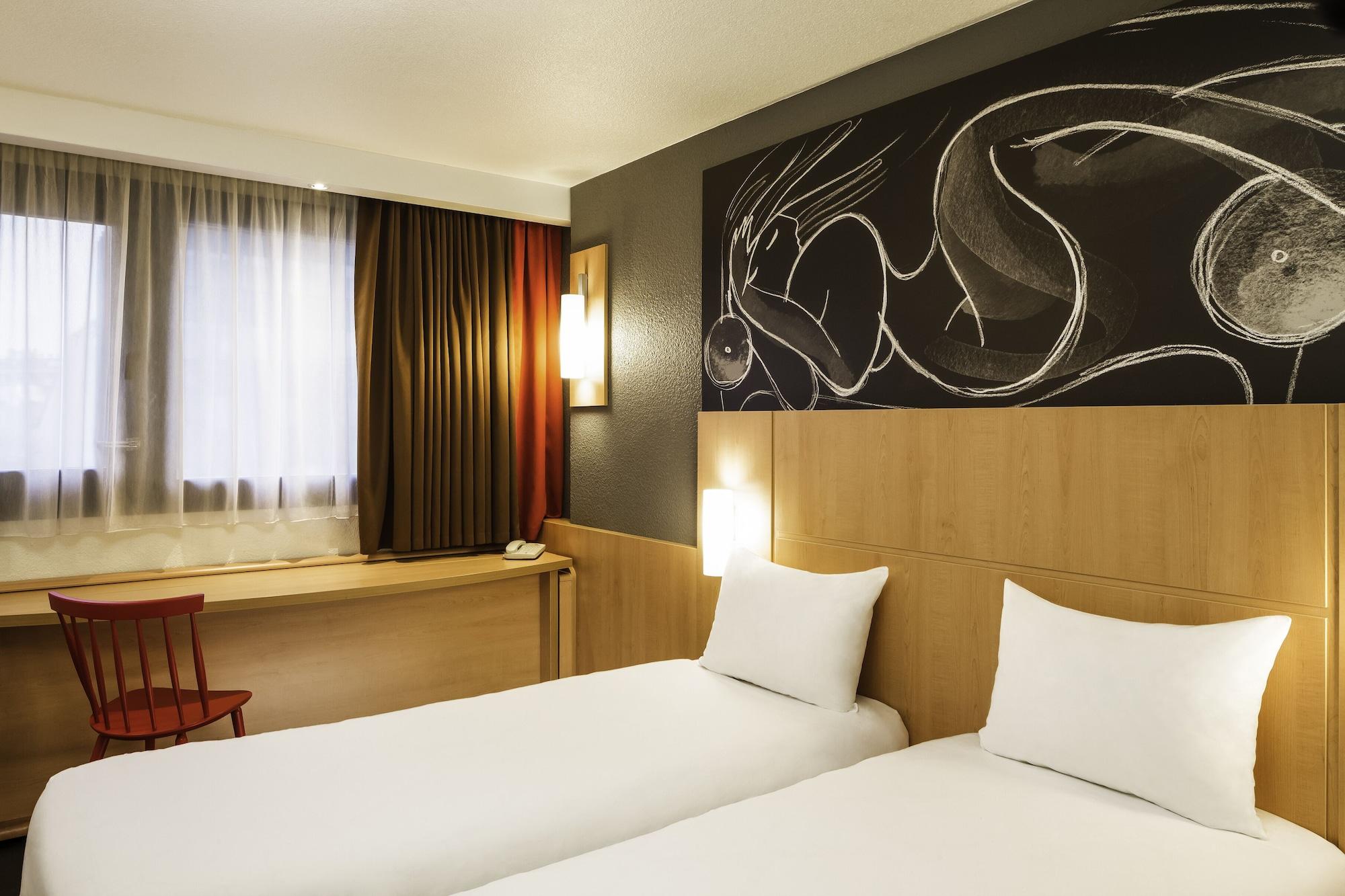 Ibis Gare De Lyon Ledru Rollin 3* Paris