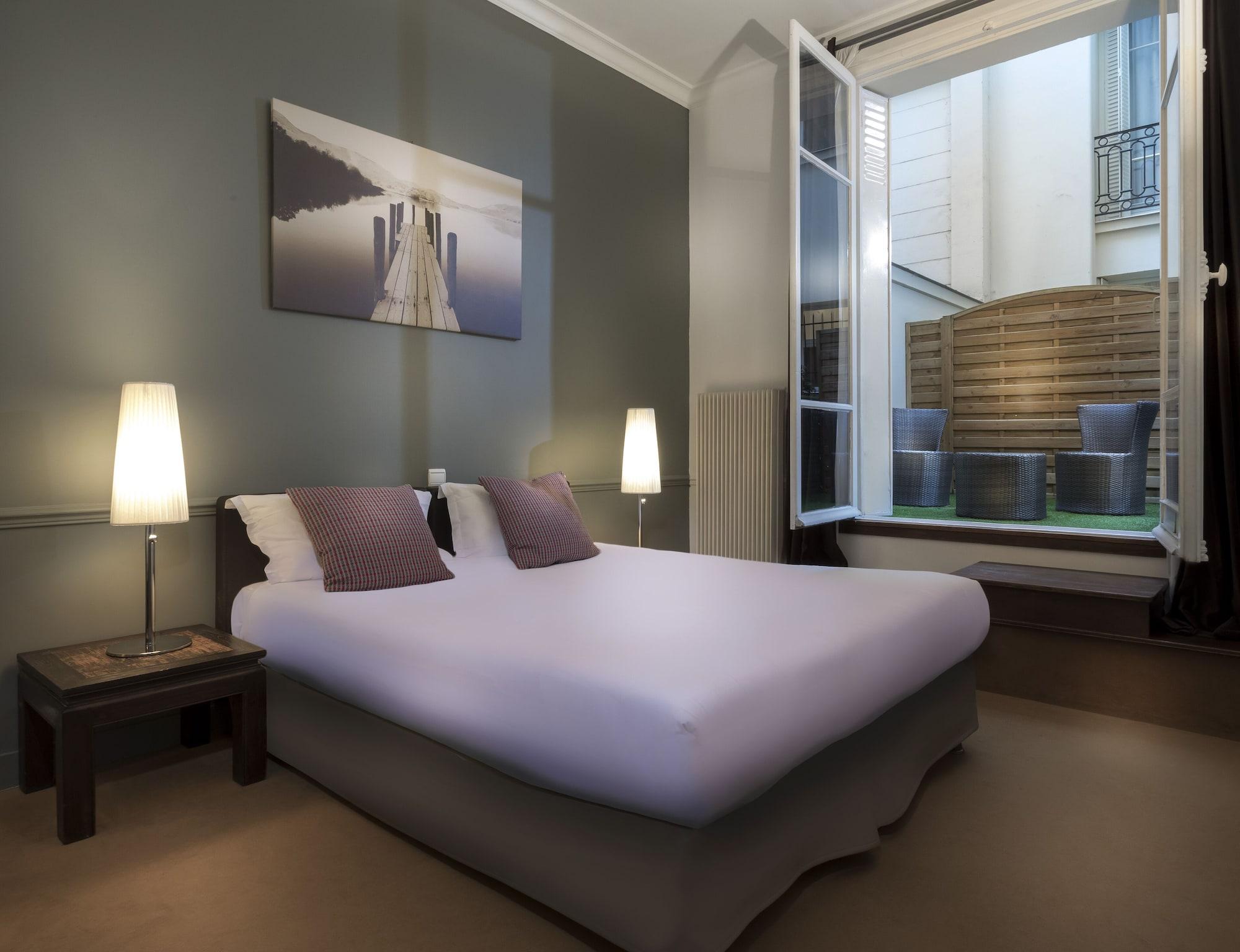 Charles Floquet Aparthotel