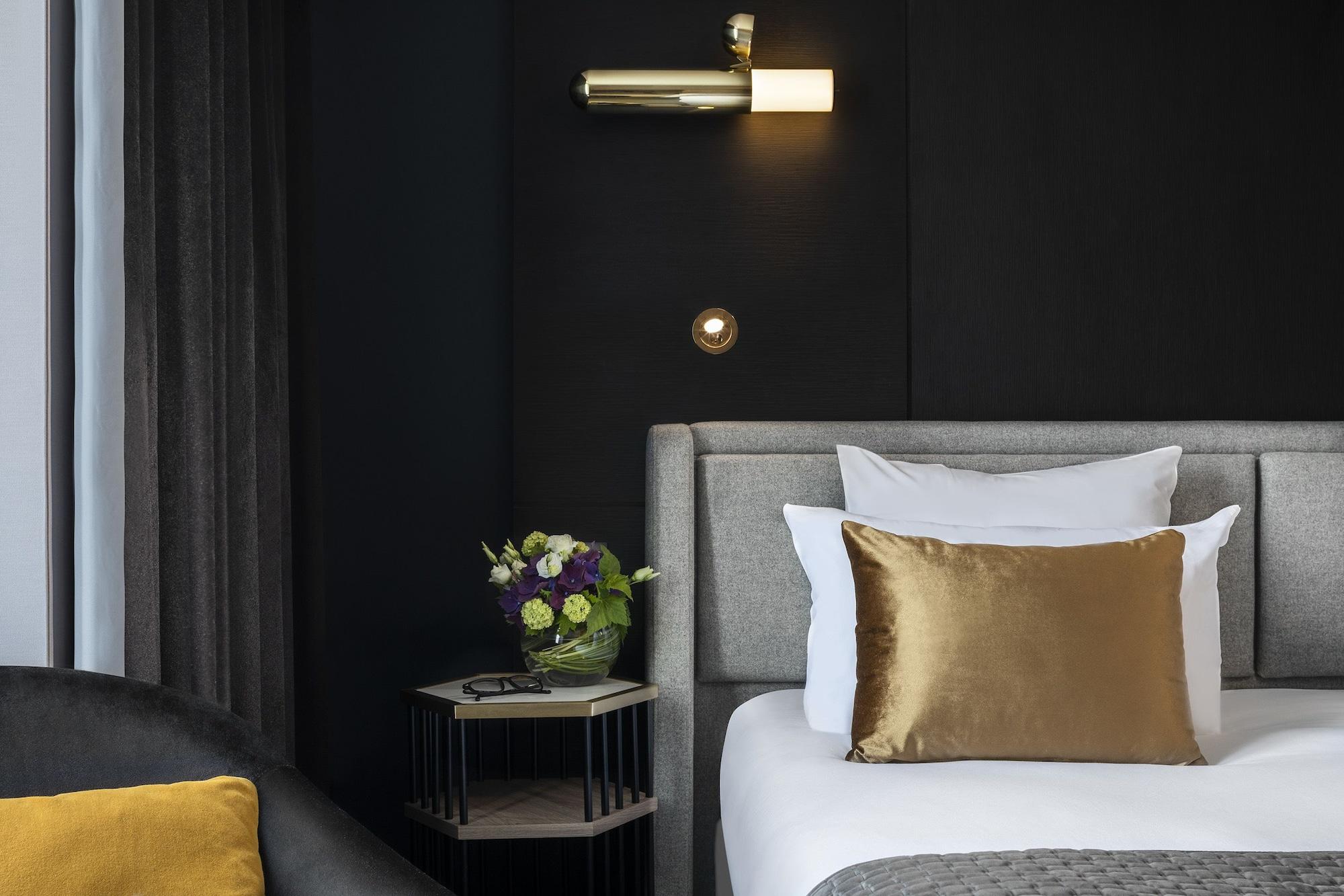 Hotel Opera Opal 4*