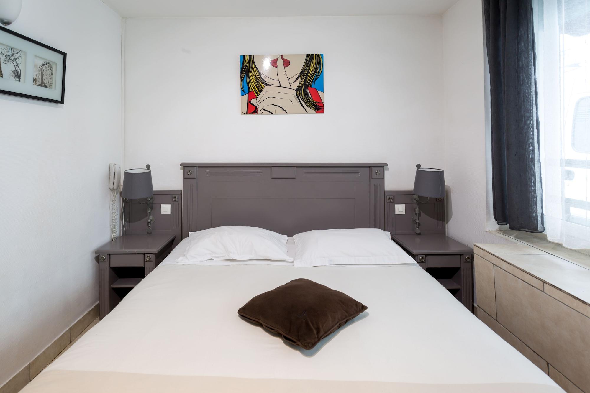 De L'europe Hotel 2*