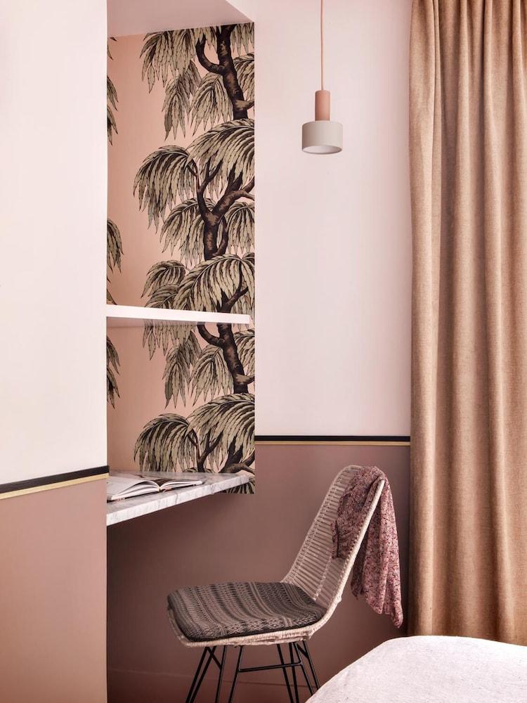 Doisy Etoile Hotel 4*