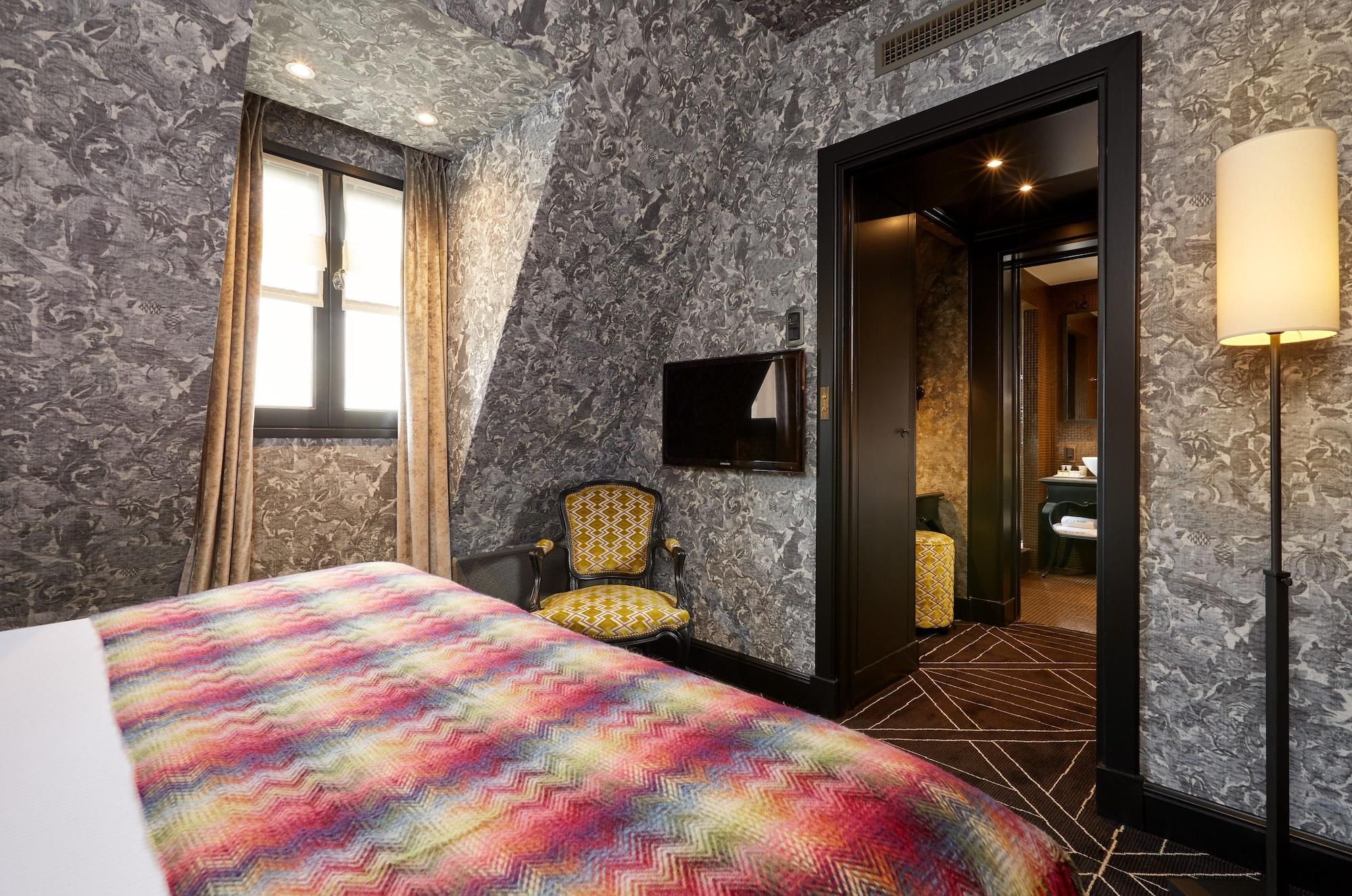 Le Pavillon De La Reine 5* Paris