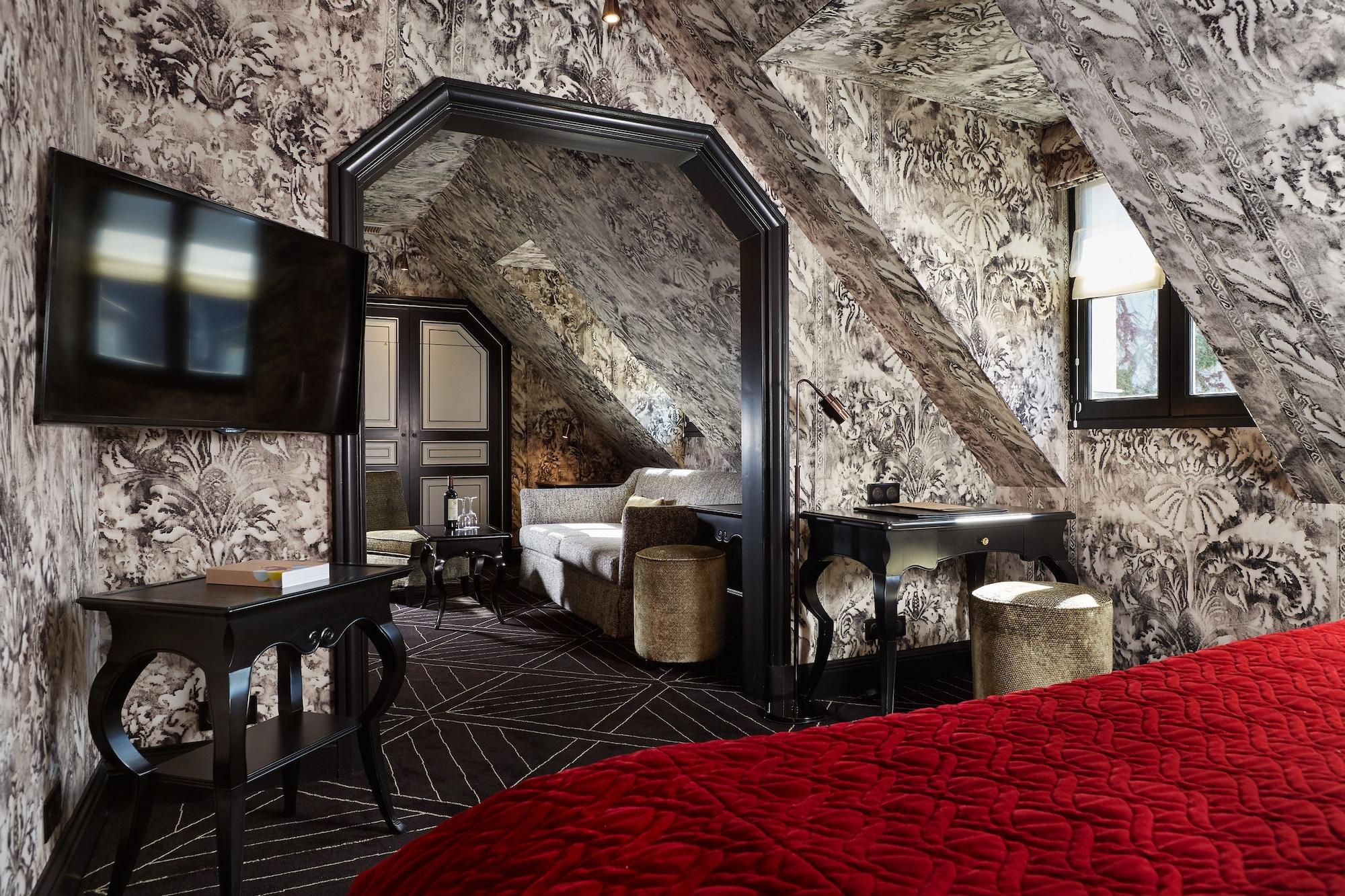 Hotel Le Pavillon De La Reine Paris