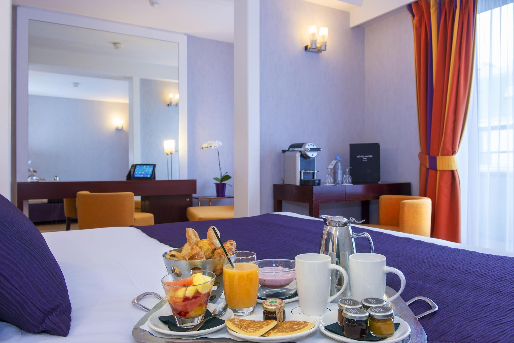 Hotel Ampère 4*
