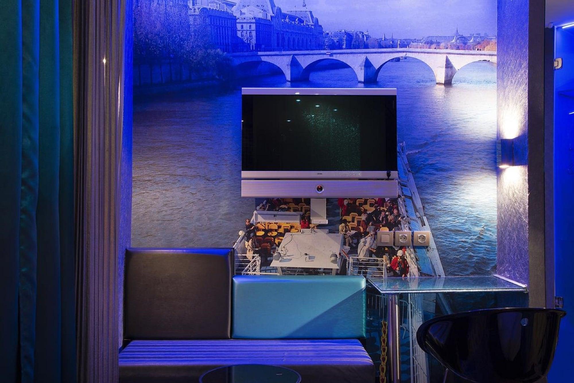 Eiffel Aparthotel